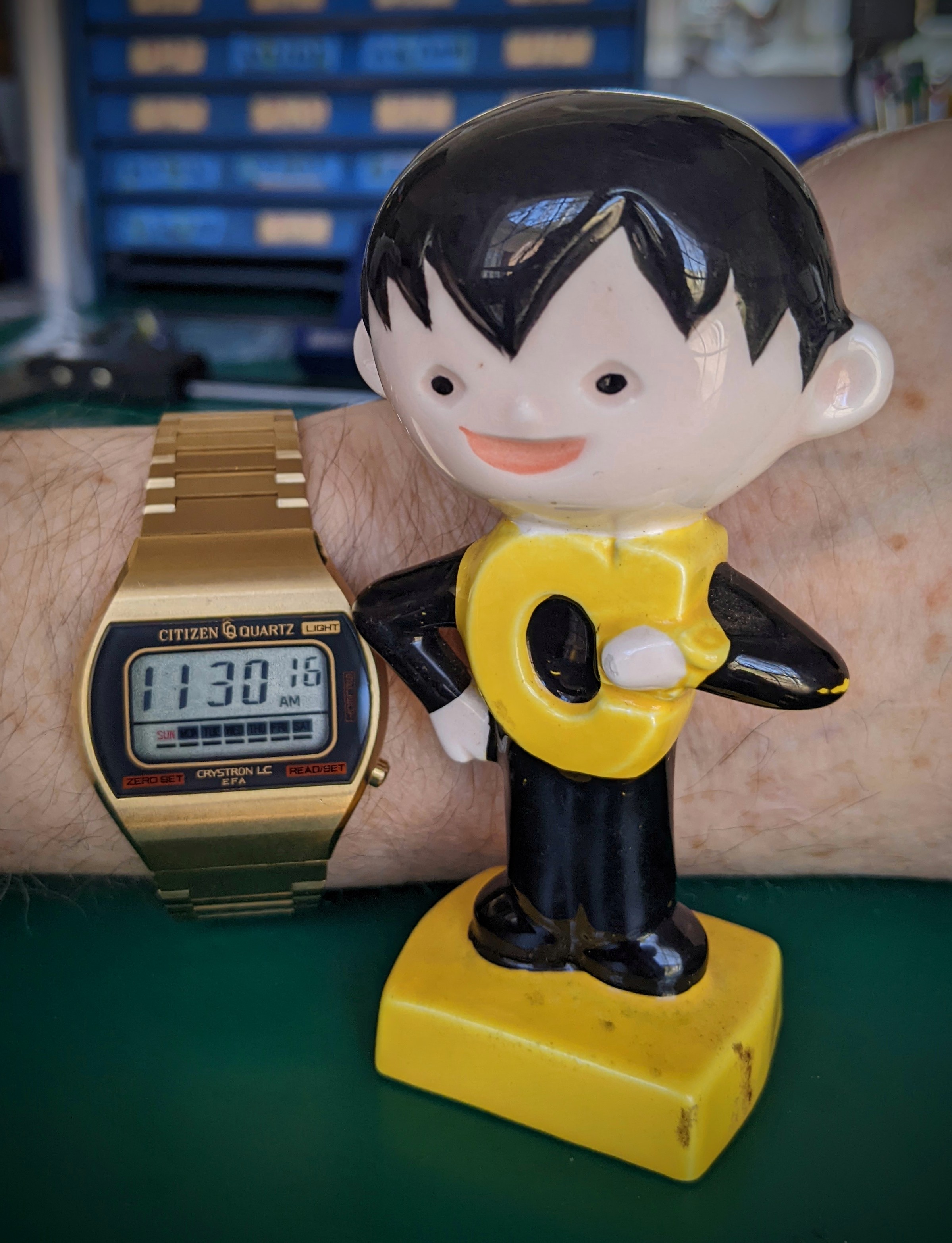Citizen 4-095839 TA Gold EFA LCD watch